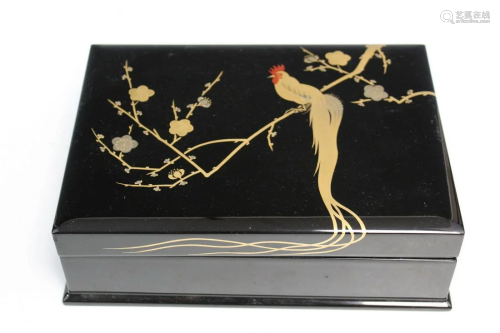 Japanese Lacquered Jewelry Box