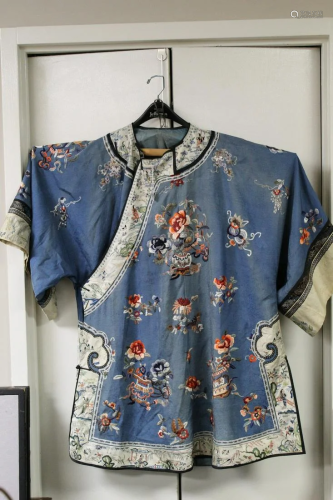 Chinese Lady's Blue Embroidery Jacket