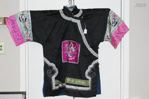 Chinese Lady's Black Embroidery Jacket