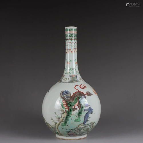 CHINESE WUCAI 'KYLIN' BILE BOTTLE VASE