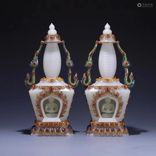 PAIR OF FILLIGREED WHITE JADE CARVING STUPAS