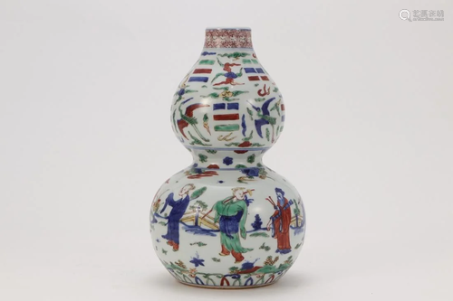 WUCAI 'EIGHT IMMORTALS' DOUBLE-GOURD VASE