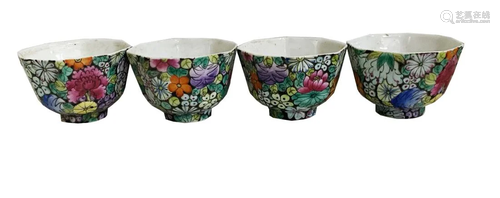 FOUR FAMILLE ROSE FLOWER MOTIF RIDGED BOWLS