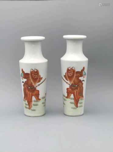 PAIR OF IRON-RED GLAZED 'ZHONG KUI' ROULEAU VASES