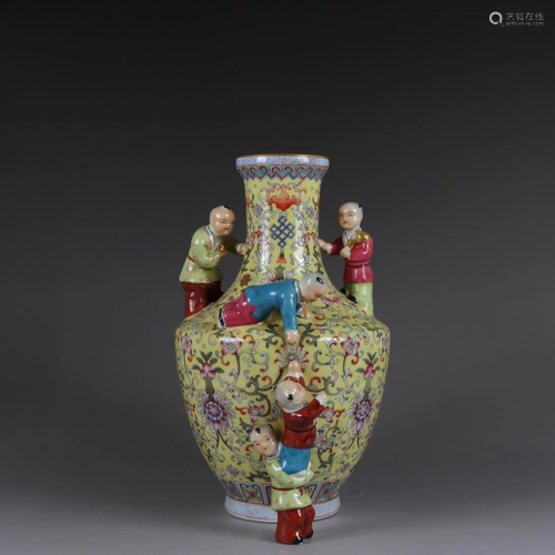 FAMILLE ROSE 'KIDS-PLAYING' FLORAL VASE