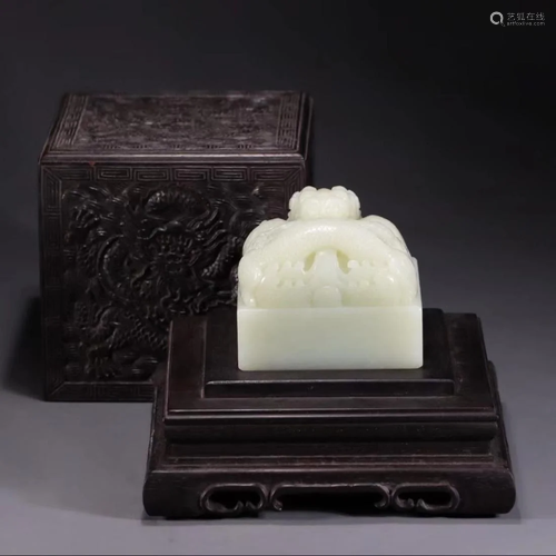 CHINESE WHITE JADE CARVING DRAGON SEAL