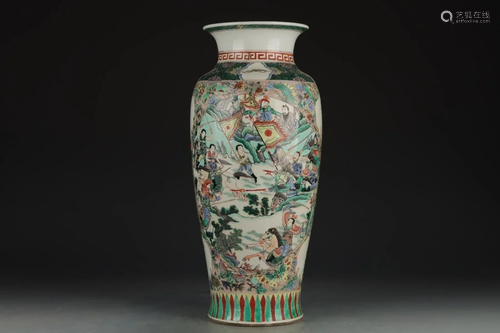 WUCAI OPEN FACE 'BATTLE SCENE' PORCELAIN VASE