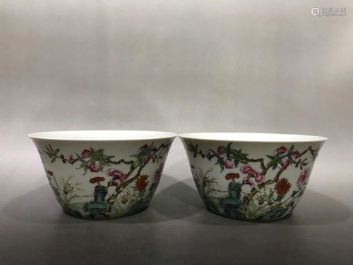 A PAIR OF FAMILLE ROSE 'FLOWERS AND PEACH' BOWLS