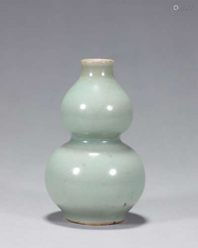 龍泉窯青釉葫蘆形小瓶