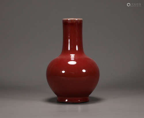 The Qianlong kiln changed into a red glazed globe bottle in ...