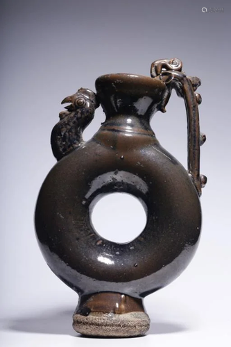 Chinese Porcelain Ewer