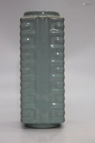 Chinese Celadon Glazed Cong Vase