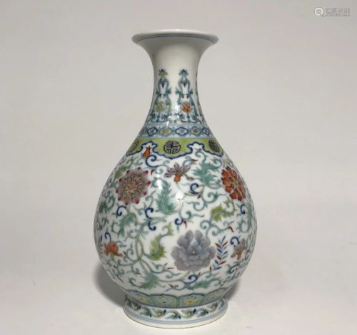 Chinese Doucai Porcelain Vase,Mark