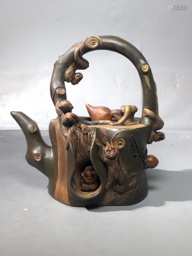 Chinese Zisha Teapot