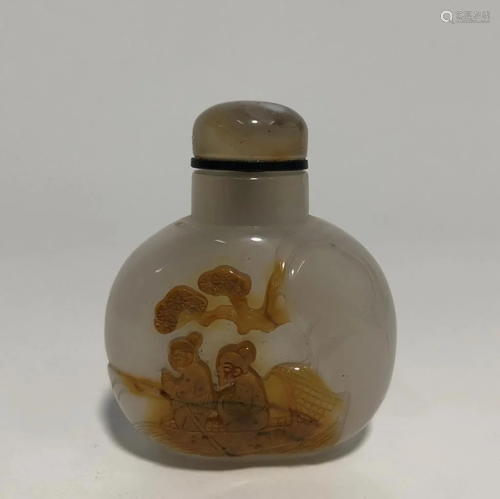 Chinese Agate Snuff Bottle