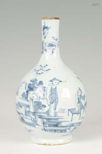 AN 18TH CENTURY BLUE AND WHITE DELFT BOTTLE VASE