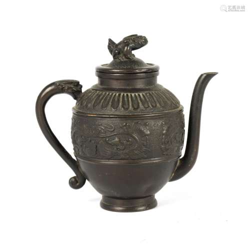 A SMALL 19TH CENTURY CHINESE PATINATED BRONZE TEAPOT