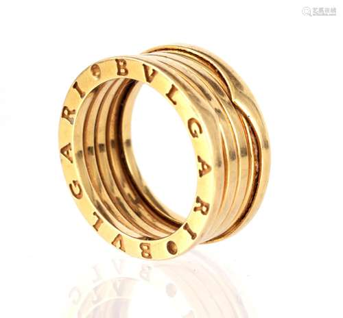 A LADIES 18CT GOLD BULGARI EXPANDING RING