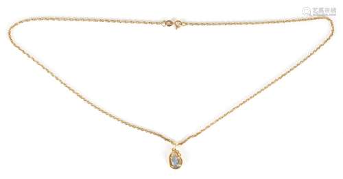 A LADIES 9CT GOLD AND OPAL PENDANT ON 9CT GOLD NECKLACE