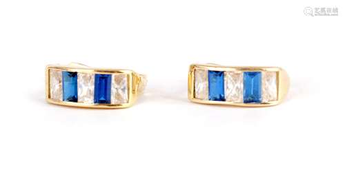 A PAIR OF LADIES 9CT GOLD DIAMOND AND SAPPHIRE EARRINGS