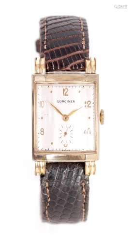 A GENTLEMAN'S VINTAGE LONGINES WRISTWATCH