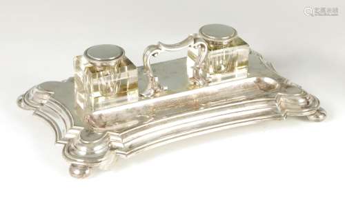 AN EDWARDIAN SILVER INKSTAND