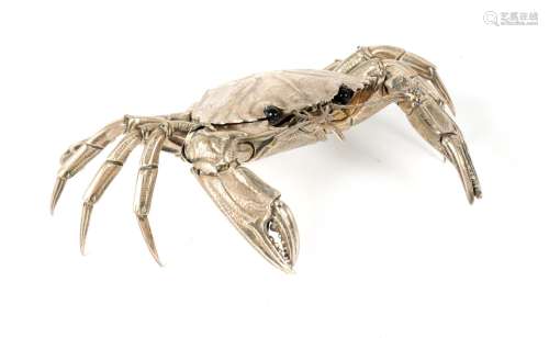 A LIFE SIZE ARTICULATED SILVER MODEL OF A CRAB