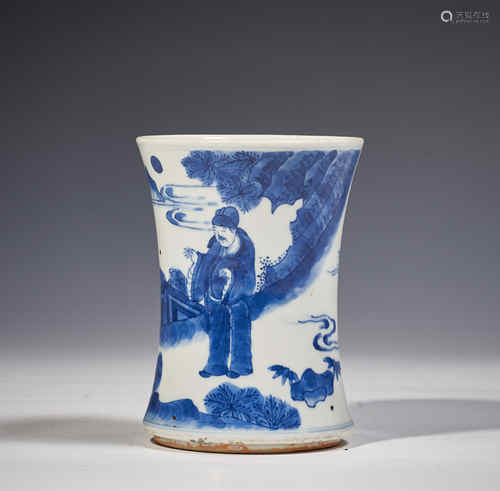 Blue and white figure decorative waist pen holder