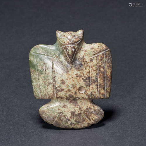 Jade eagle of Chinese Red Mountain Culture