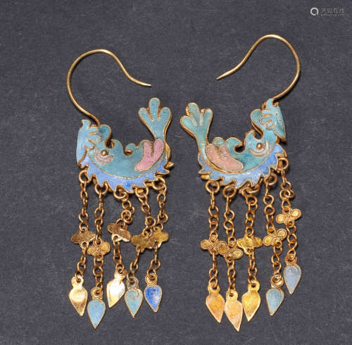 A pair of blueing earrings from Qing Dynasty