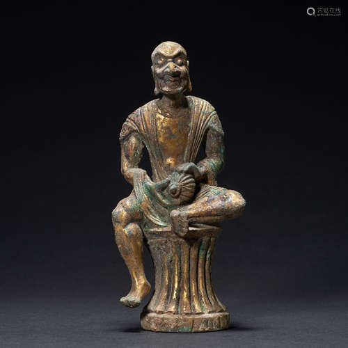 Ancient Chinese bronze gilt statue of a sitting man