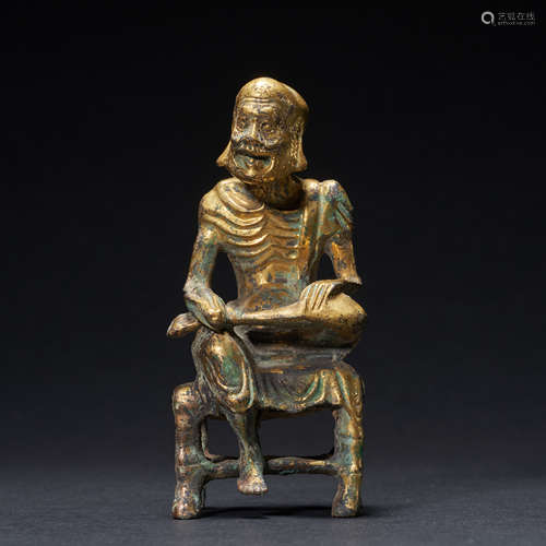 Ancient Chinese bronze gilt statue of a sitting man