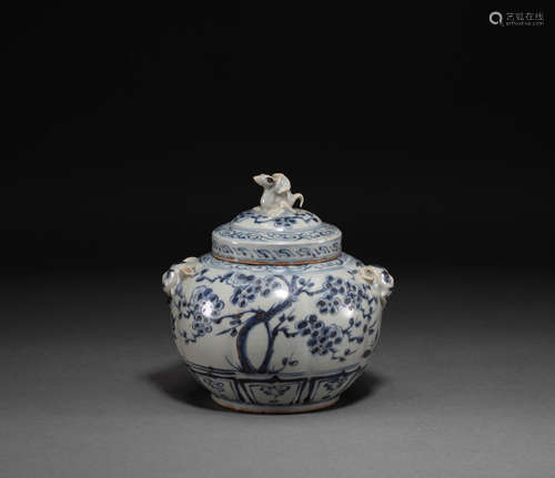 Yuan dynasty blue and white pot