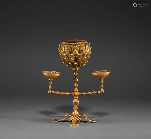 Chinese Tang Dynasty gilded lamp