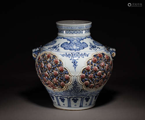 Yuan dynasty blue and white pot