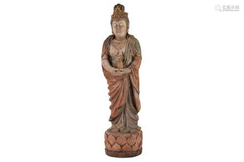 A LARGE WOODEN FIGURE OF GUANYIN, IN THE MING STYLE, 20TH CE...