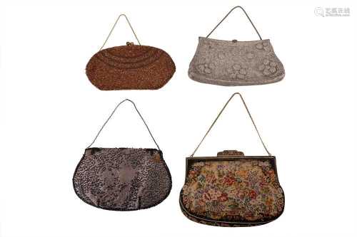 A COLLECTION OF LADY'S EVENING BAGS