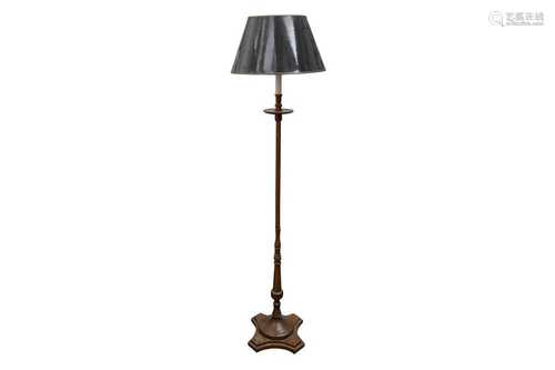 A WALNUT STANDARD LAMP, 20TH CENTURY