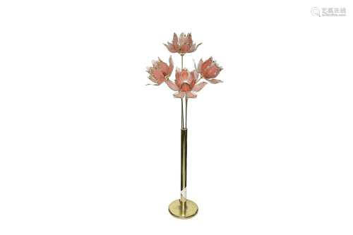 A PAIR OF ITALIAN HOLLYWOOD REGENCY PINK GLASS LOTUS BOUQUET...