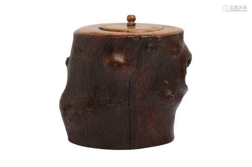 A NATURALISTIC FRUITWOOD TOBACCO OR BISCUIT JAR, LATE 19TH/2...