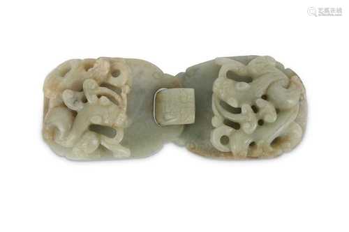 A CHINESE PALE CELADON JADE 'CHILONG' BELT HOOK.