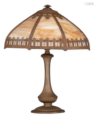 An Art Deco Tiffany lamp, H 57,5 - ø 45 cm