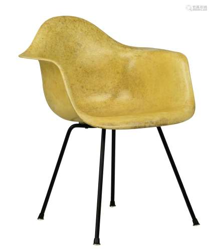 A vintage first edition Eames 'Dax' chair, with rope edge, H...