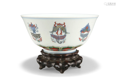 A CHINESE DOUCAI PORCELAIN BOWL, with deep round…
