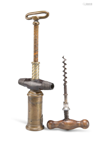 A VICTORIAN DOWLER PATENT BRASS AND TREEN CORKSCREW,