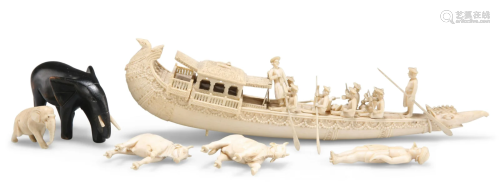 AN INDIAN CARVED IVORY MODEL, COMPANY SCHOOL, 19TH