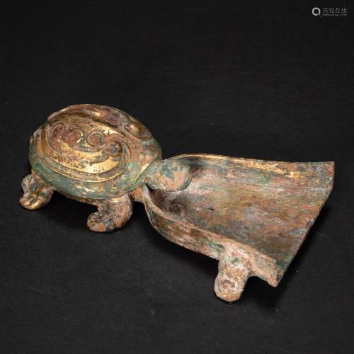CHINESE BRONZE GILT INK STONE, HAN DYNASTY