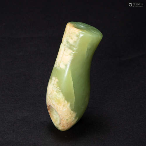 CHINESE XIUYAN JADE SILKWORM, HONGSHAN CULTURE