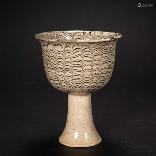 CHINESE TWISTED GLAZE CUP WITH HIGH FOOT, SONG DYNASTY
