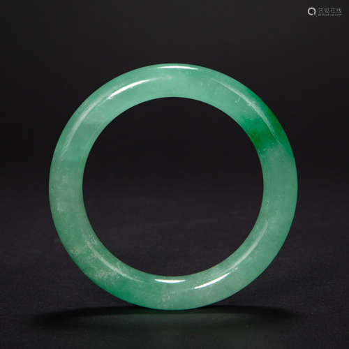 CHINESE JADE BRACELET, QING DYNASTY